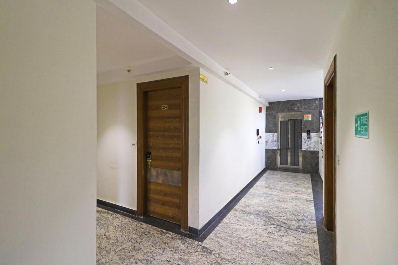 The Ivy Grand Hotel In City Centre With Free Secured Parking New Delhi Eksteriør billede